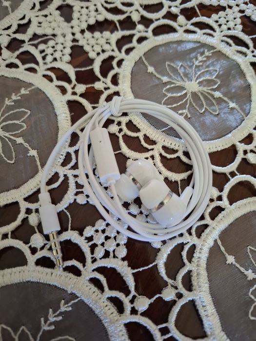 Słuchawki przewodowe