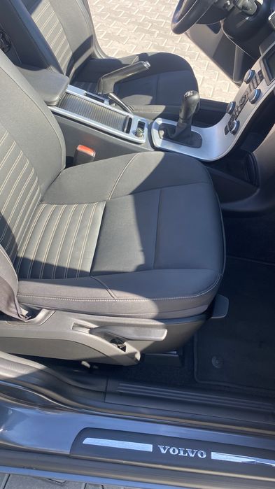 Продаю  Volvo v50