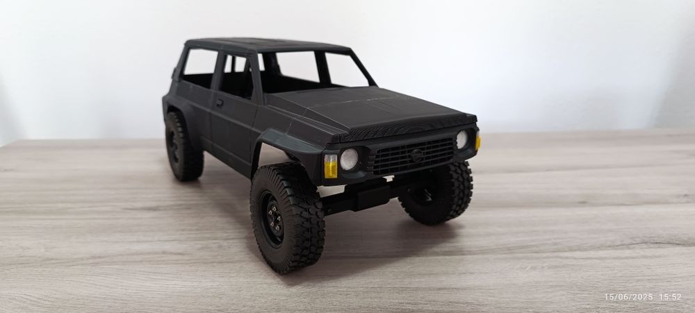 Body Nissan Patrol Y60 1/10