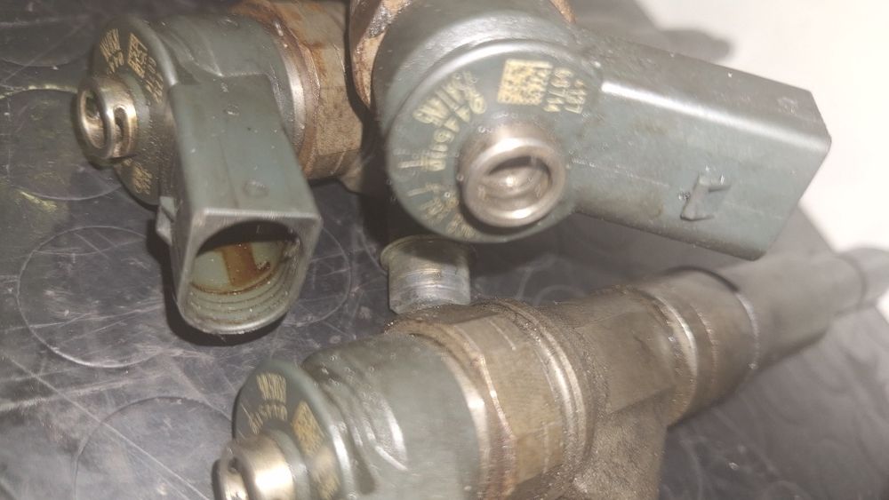 Injectores Bmw X3 / e60/ X5 / e46
