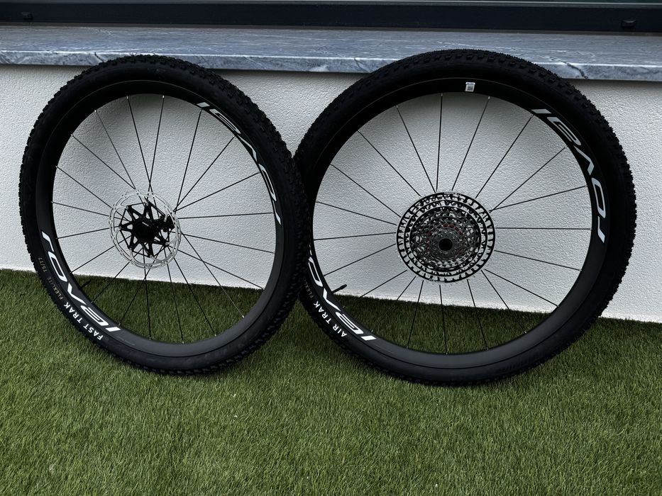 Rodas Roval Control World Cup - 980gr
