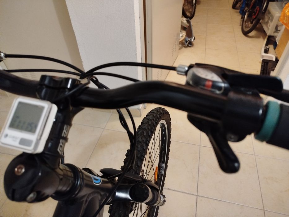 Bicicleta BTT trial