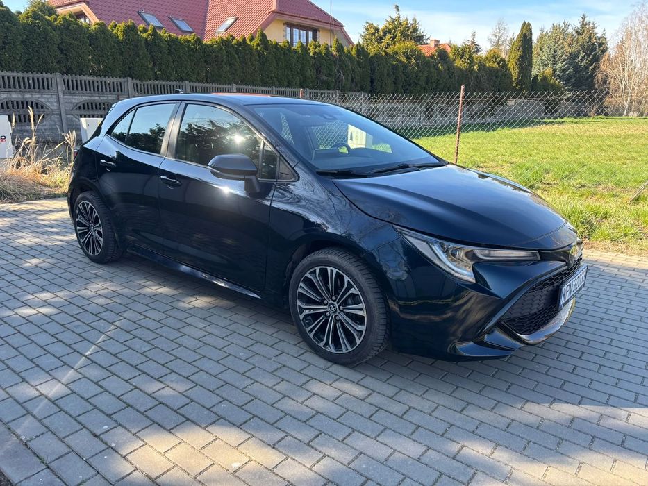 Toyota Corolla Toyota Corolla 2.0 benzyna automat 180km