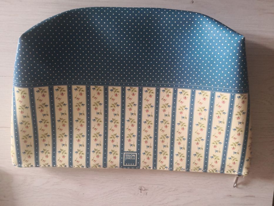 Make Notes piekna duża kosmetyczka Vintage kwiatuszki NOWA