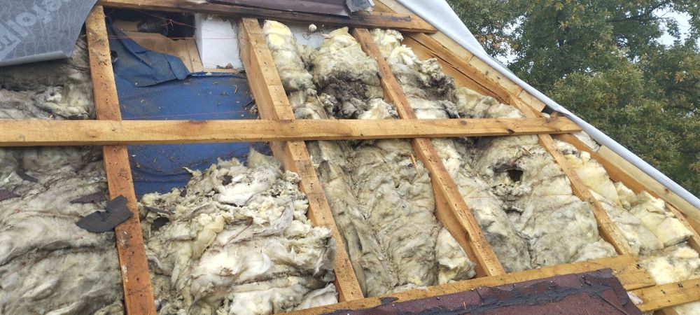 Naprawa dachu po kunie