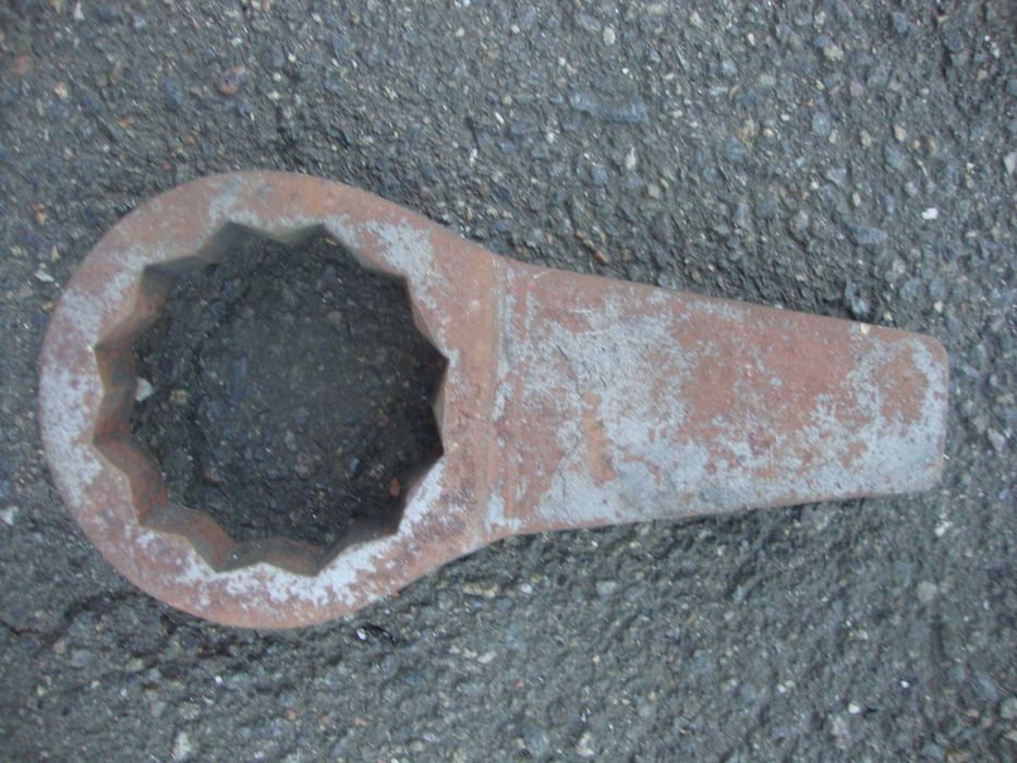 Ключ ударный накидной 70 мм