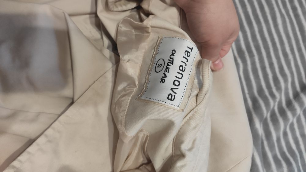 Піджак жіночий на гудзиках