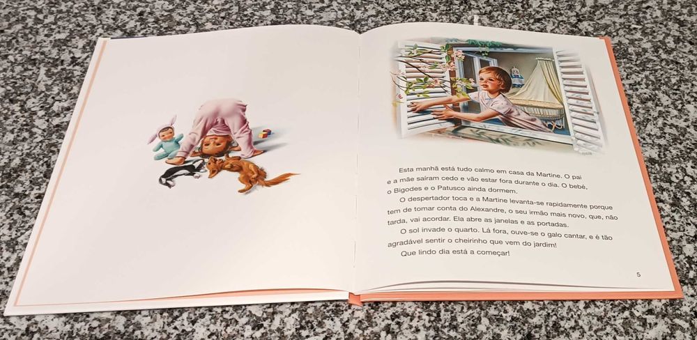 Livro Infantil "Martine, mãe por um dia" (Novo)
