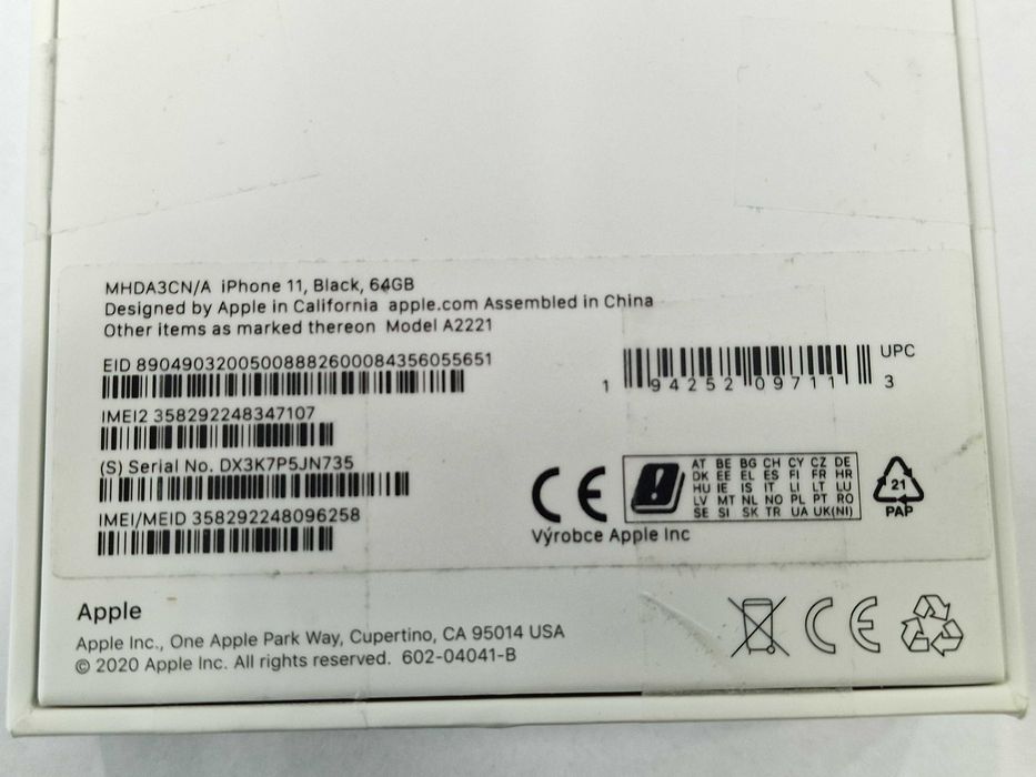iPhone 11 64GB/ Black/ Bateria 89%/ Grade B/ Gwarancja 6msc/ Ładowarka