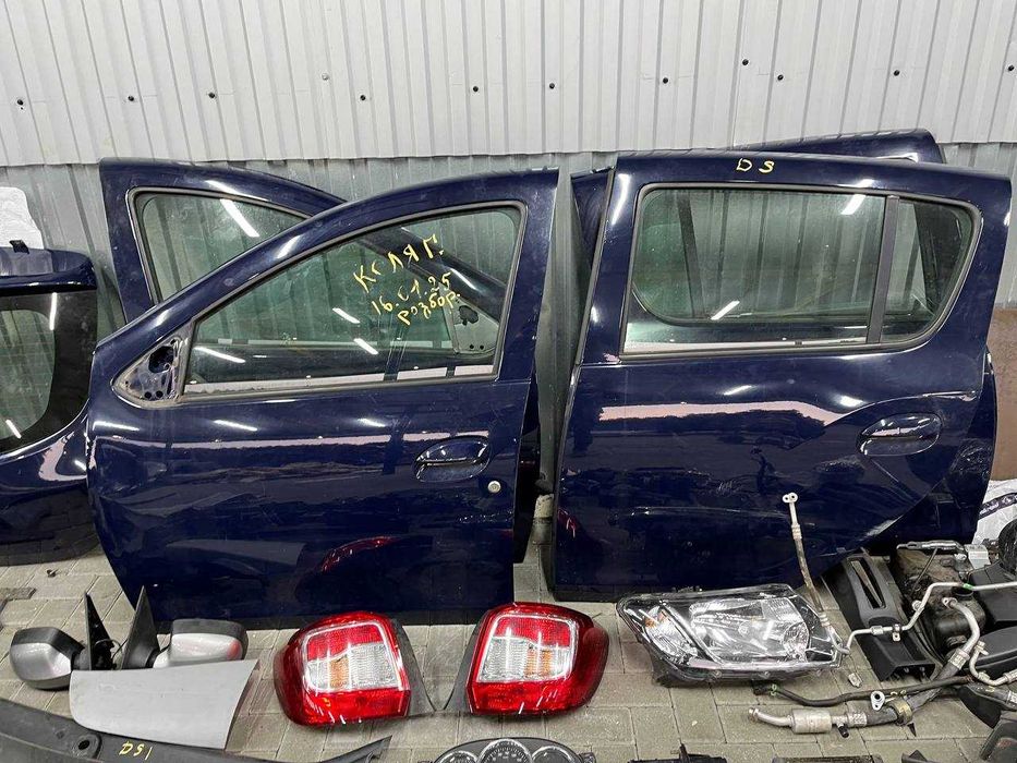 Дверка передня дверка задня Dacia Sandero 2 (2013-2020)