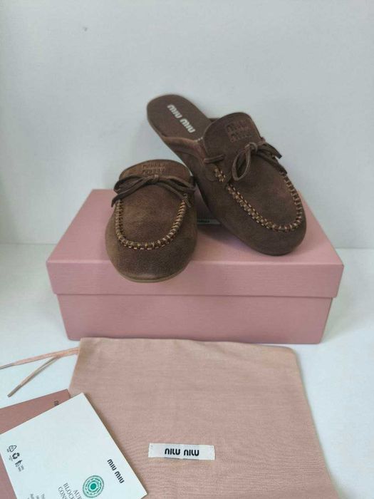 Miu Buty, mokasyny, półbuty, baleriny, Loafersy, skora od reki 41 r