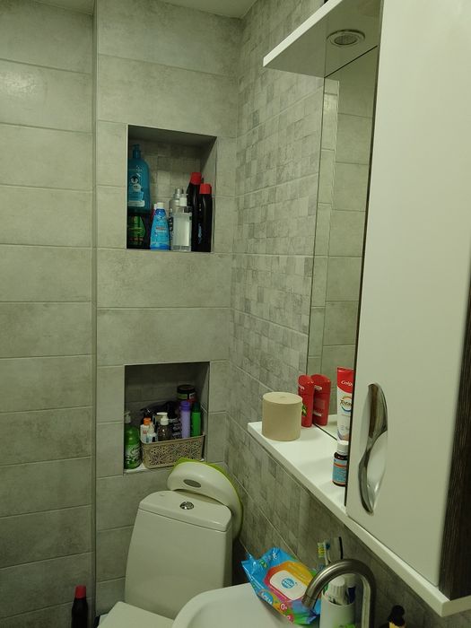 Продається 2 кімнатна квартира