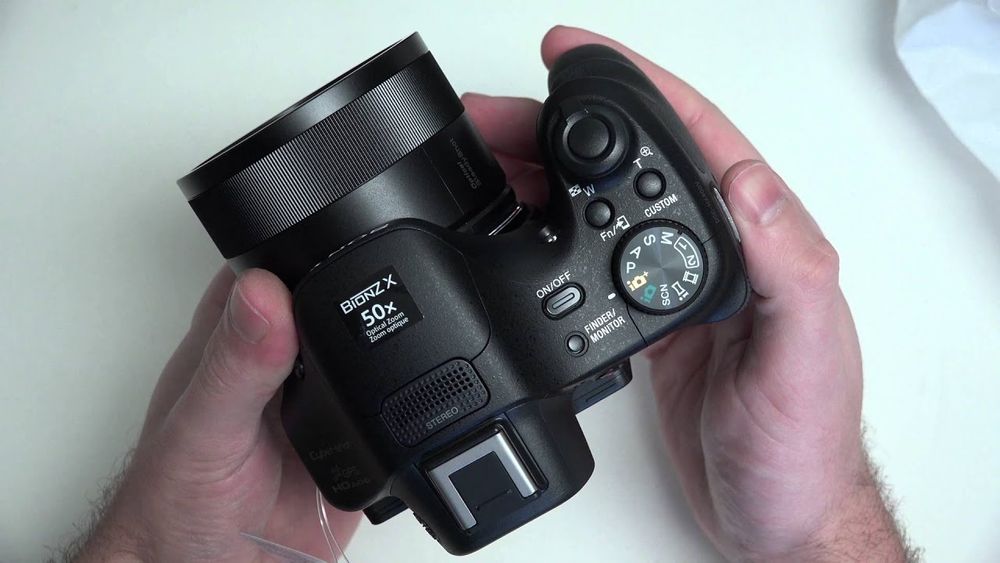 Sony Cyber-Shot HX400V