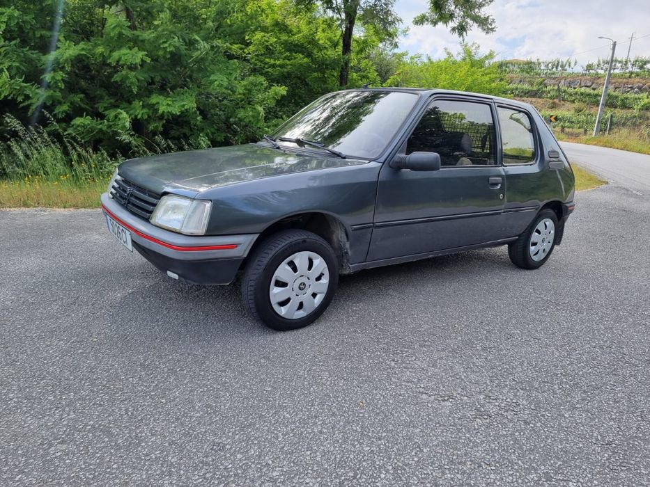 Vendo peugout 205D