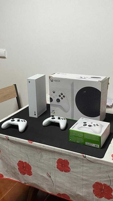 Xbox series X Branco 512GB.