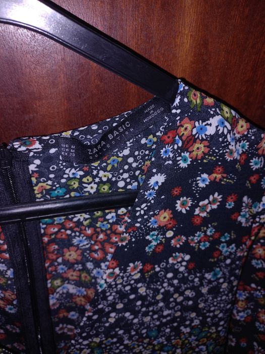 Macacão florido tamanho M