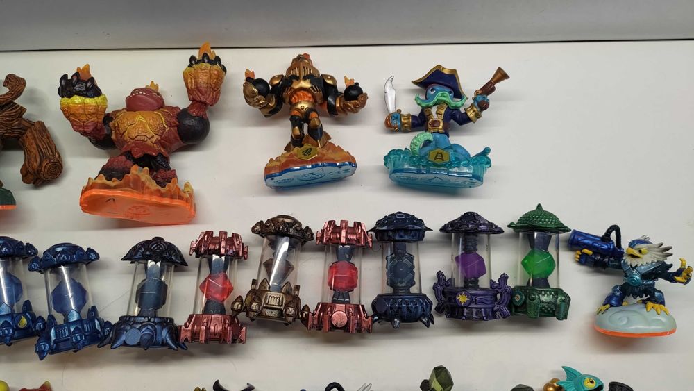 Игрушки монстры скайландер.skylander Activision.оригинал.статуэтка.