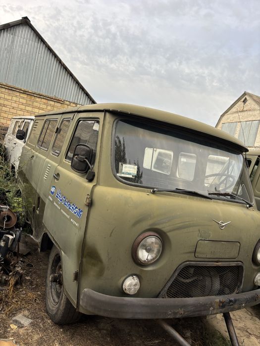 Вікна Уаз 452.469