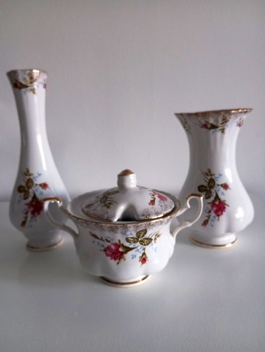 Zestaw porcelanowy Chodzież