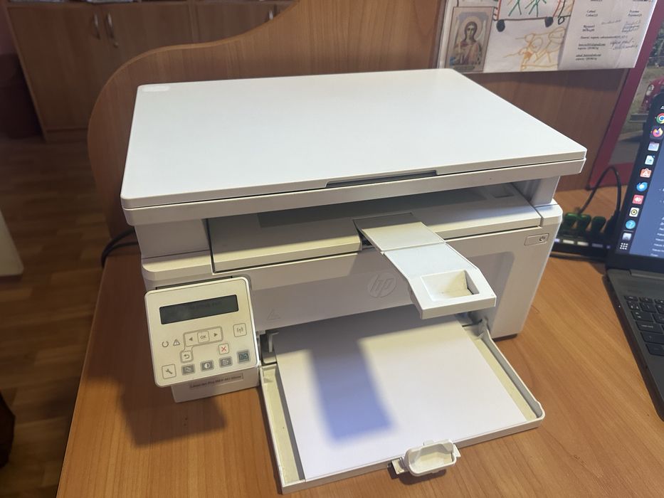 Принтер HP LaserJet Scan