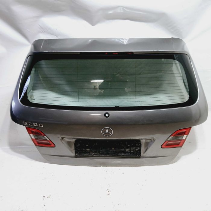 Mercedes B klasa w245 Klapa tył 748