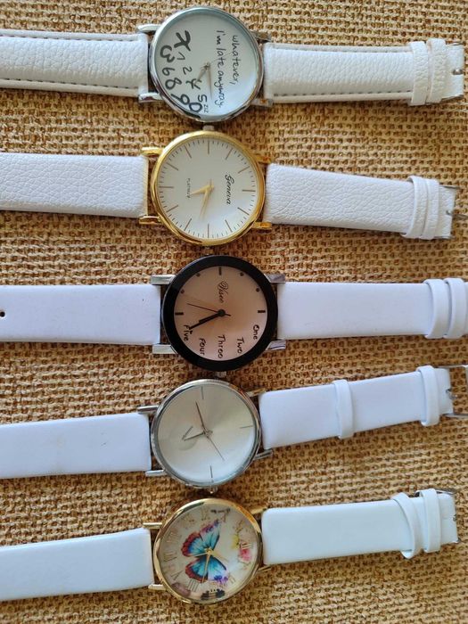 Conjunto de 10 relógios quartz novos