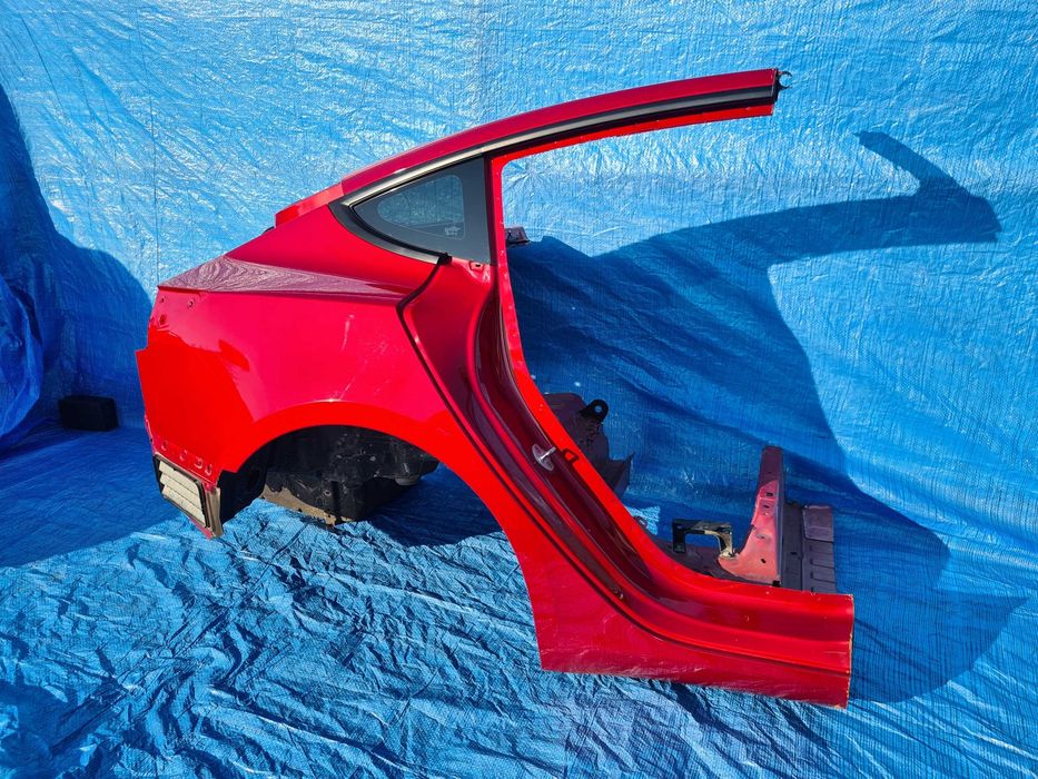 Tesla Model 3 крило заднє фільонка четверть розборка