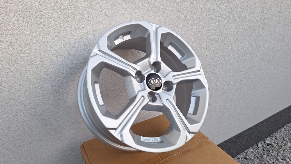 Okazja Nowe Alufelgi 4x100 R15 Hyundai i10 i20 Kia Rio Stonic Toyota