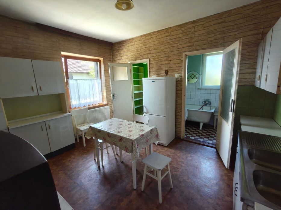 Dom z dużą działką 2104 m² i zabudowaniami – Skrbeńsko, ul. Piotrowicka