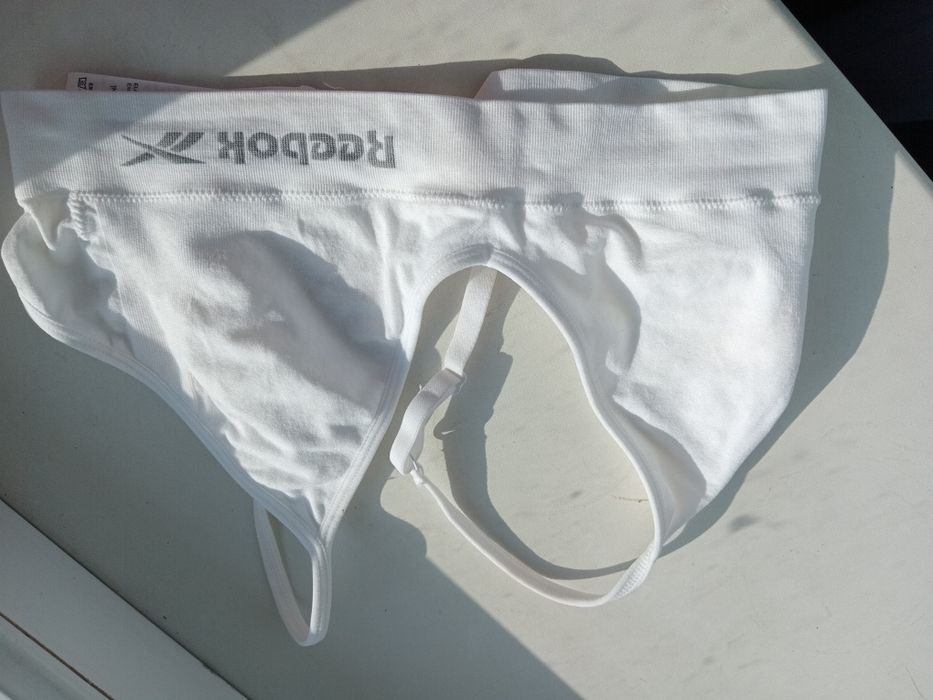 Reebok ліфчик бюстгалтер