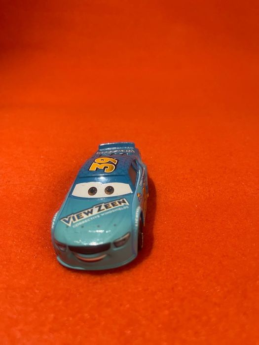 Машинка металева Disney Pixar Cars, іграшка Тачки BUCK BEARINGLY