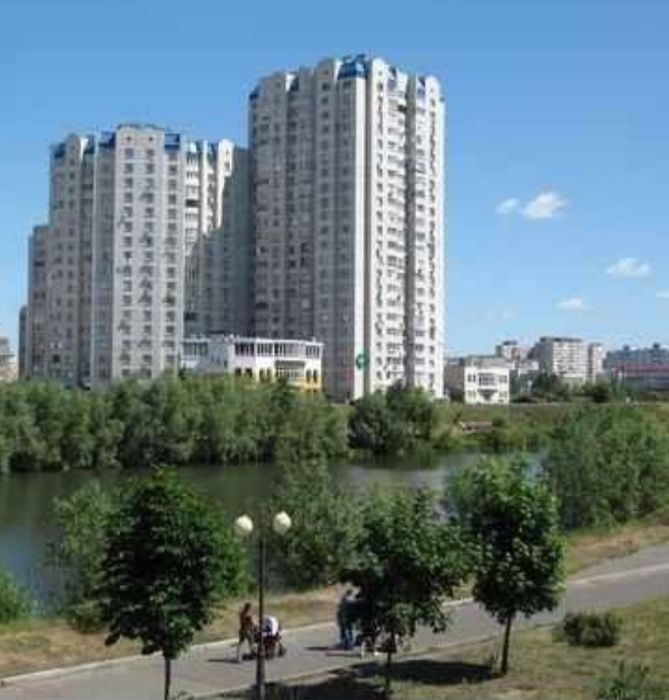 Оренда,2к квартира,Драгоманова 31Б,3 поверх, Власник.
