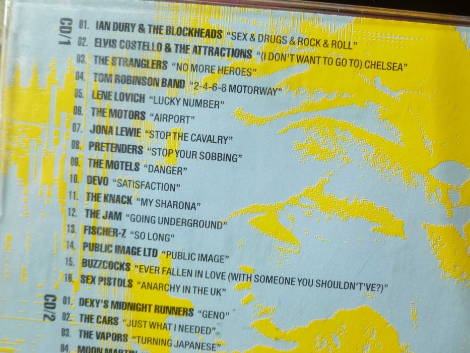 cd The Best Of New Wave - 33 Greatest Hits Of Punk And New Wave