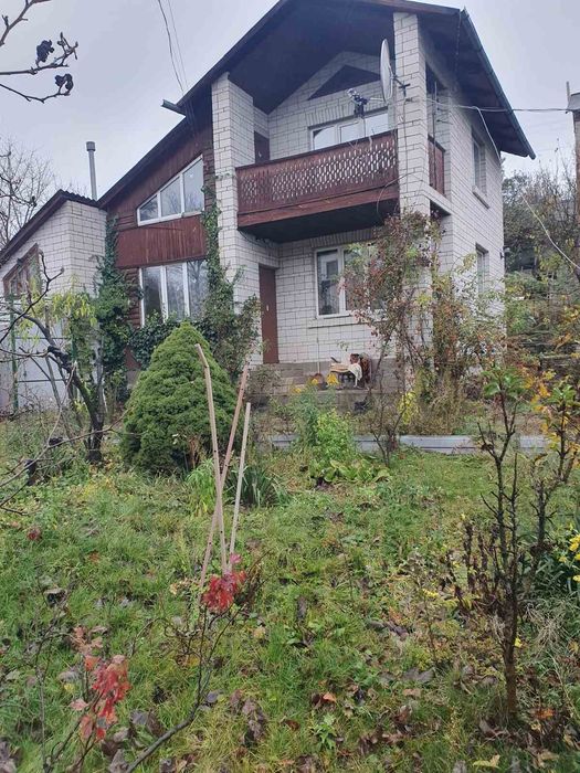 Продаж дачного будинку