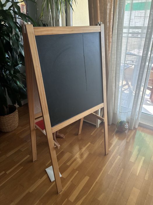 Cavalete Ikea Criança