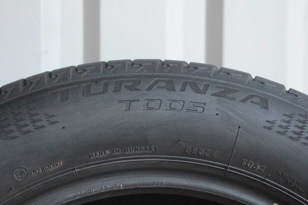 225/55/16 Bridgestone Turanza T005 225/55 R16