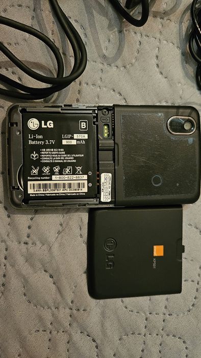 LG KP501 smartphon