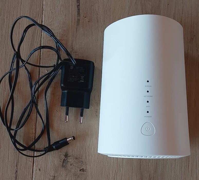 Router ALCATEL LinkHub LTE cat7 HH71VM 300Mbps SIM