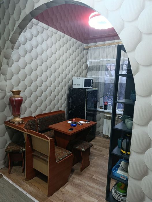 Продам.  2 к.кв.ул.Былкина.Мебель + техника.Запорожье Левое.