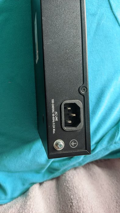 Коммутатор D-Link DES-1016C