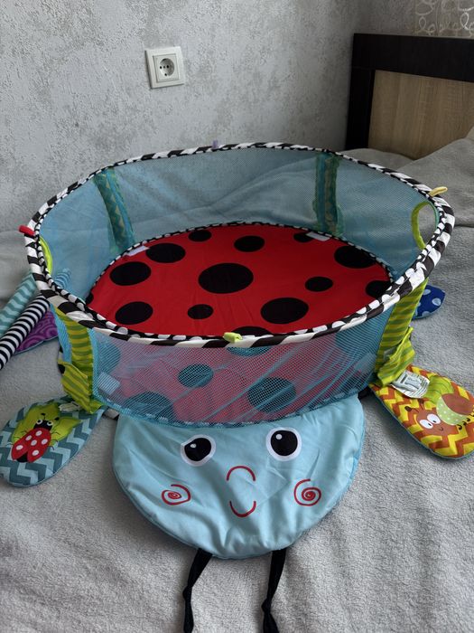 Навчальний килимок манеж з м'ячами 3 в 1. 0+