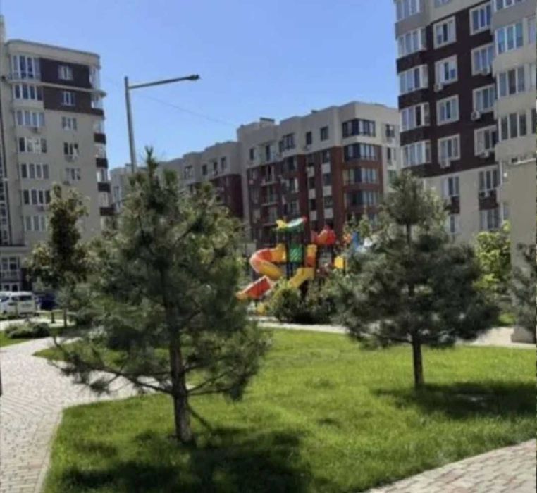 ЖК Золота ера Ремонт. біля моря. Газовий будинок.