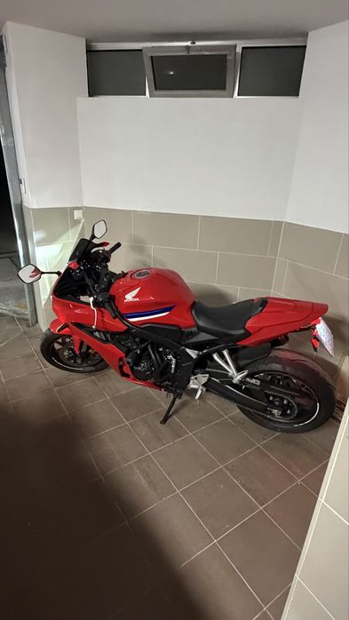 Honda CBR650R 35kW | 500km | Full Extras