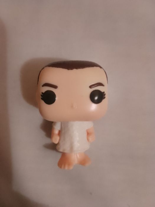 Продаю фігурку дивні дива за 450