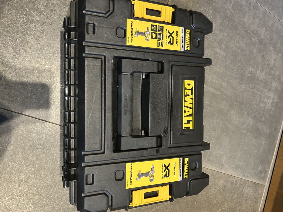 Nitownica DeWalt DCF414NT nowa