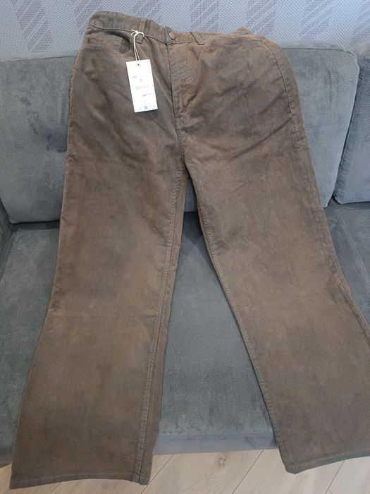 Вельветовые джинсы ZARA