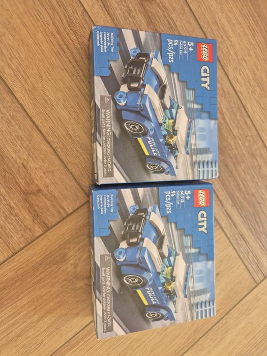 Radiowoz Lego 2 pudełka