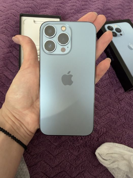 iPhone 13 pro blue 512