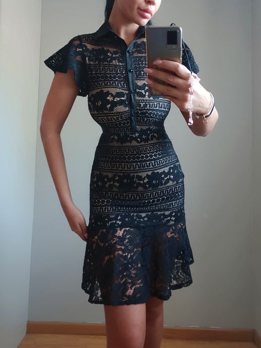 Sukienka koronkowa ażurowa midi