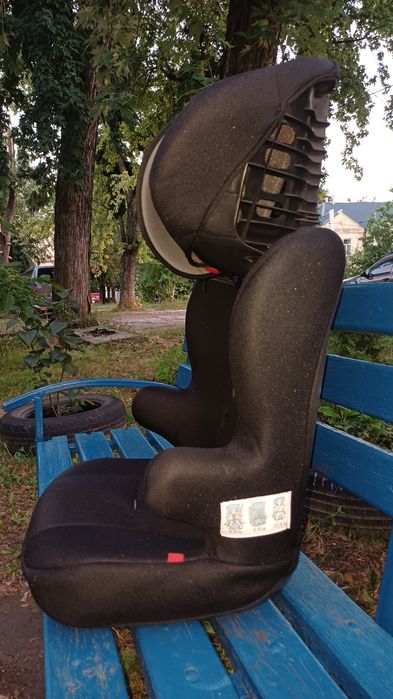 Автокрісло дитяче  9-36 кг